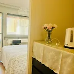 Private Near Metro, Free Parking,direct Bus From Airport