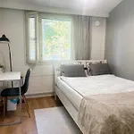 Private Near Metro, Free Parking,direct Bus From Airport * 헬싱키